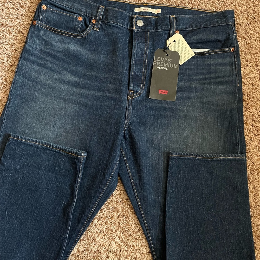 Levi Wedgie denim